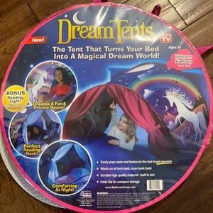 Dream Tents unicorn fantasy bed canopy/tent.